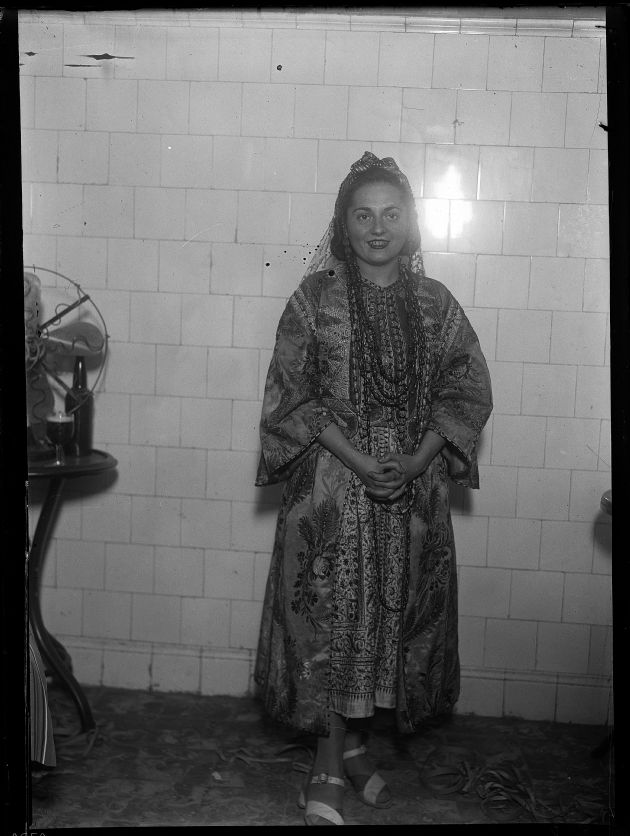 Joven en Carnaval