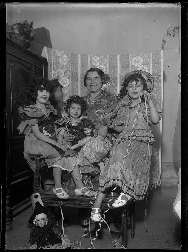 Familia de Don José La Vía