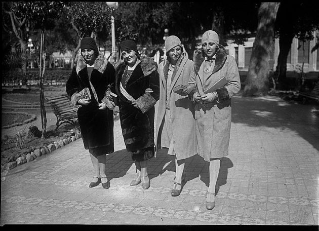 Paseo por Plaza Pringles