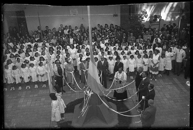 Acto inauguración mástil