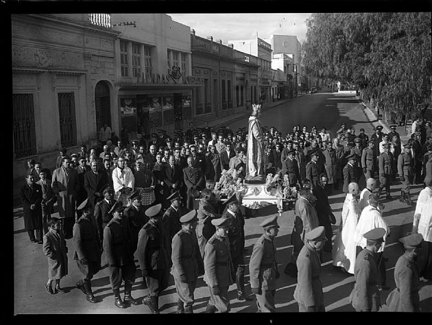 Procesión San Luis Rey de Francia 4