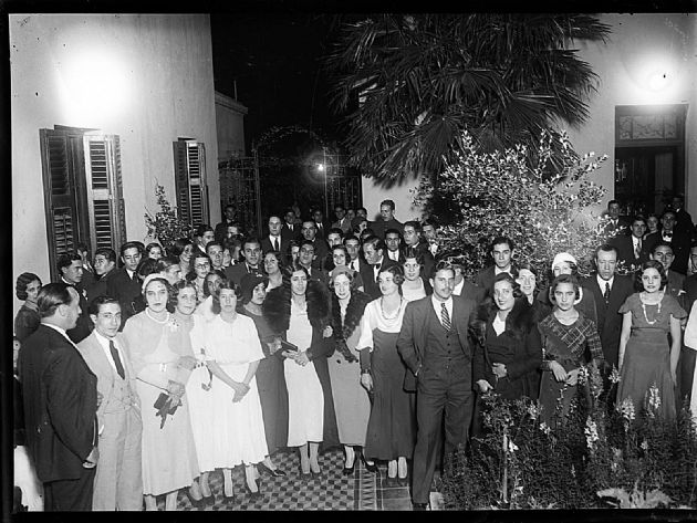 Familiares y Amigos II