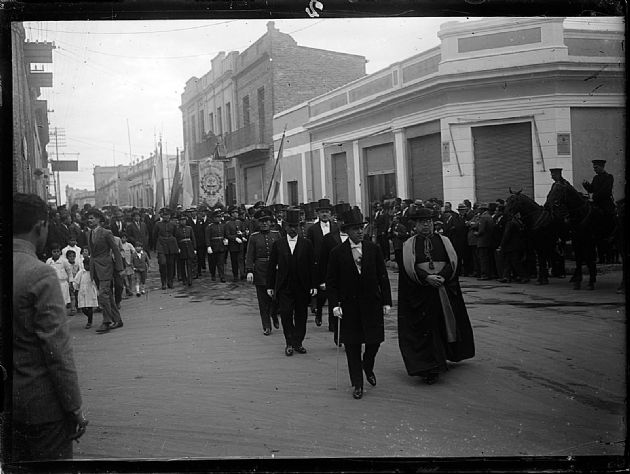 Dr. Alberto Arancibia Rodríguez