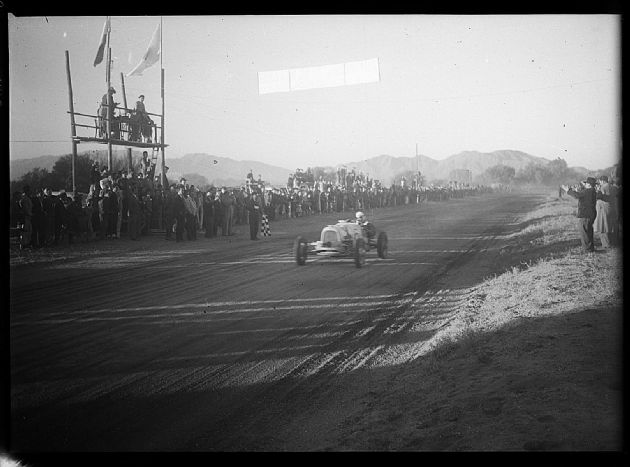 Carrera de Auto I