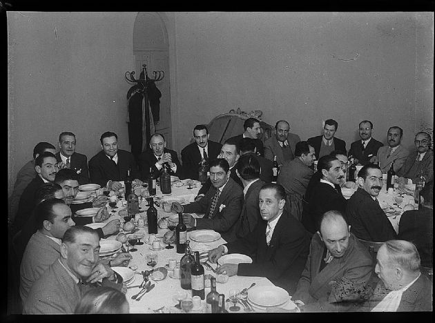 Almuerzo de funcionarios