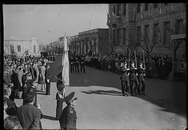 DESFILE CIVICO MILITAR