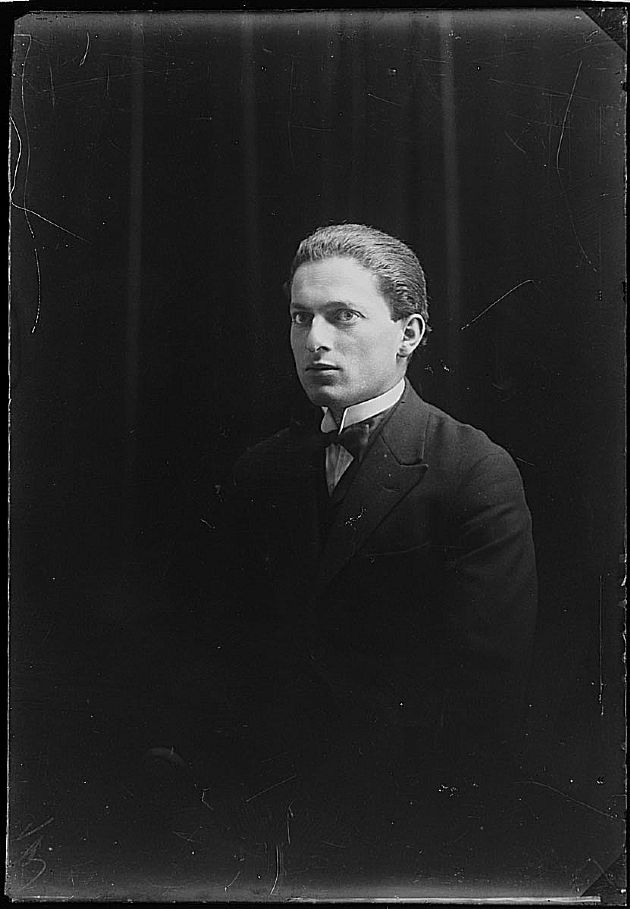Foto Retrato de un Caballero