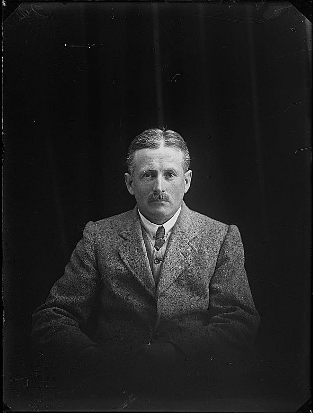 Foto Retrato de un Caballero