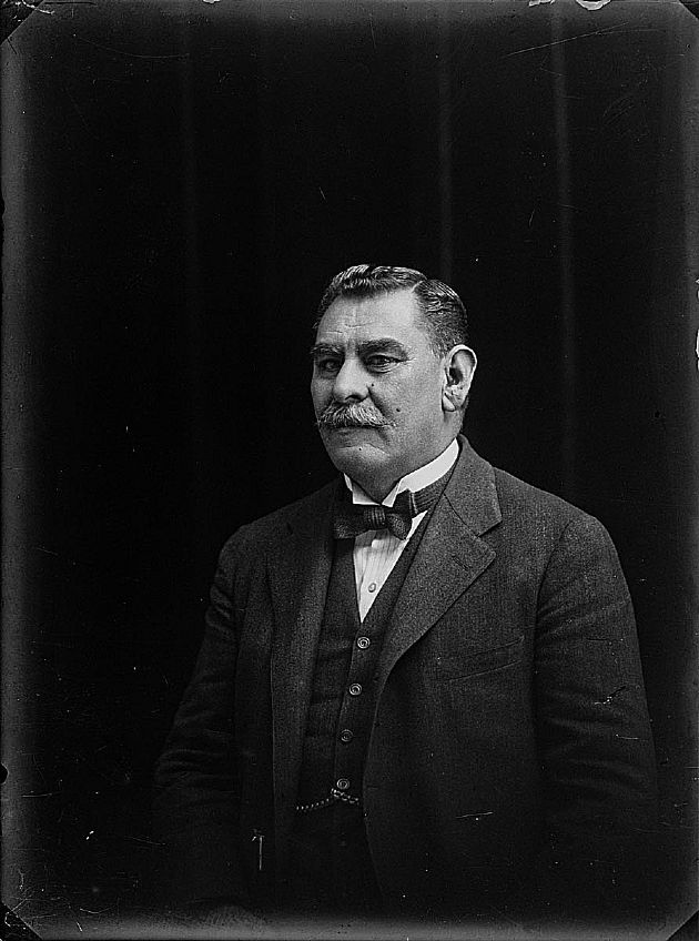 Foto Retrato de un Caballero