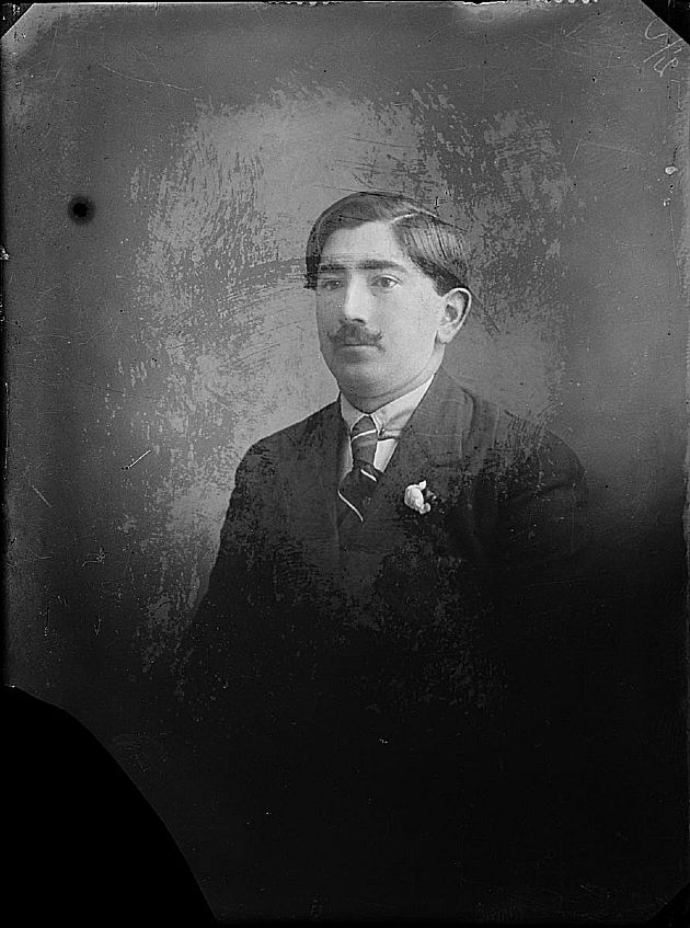 Foto Retrato de un Caballero