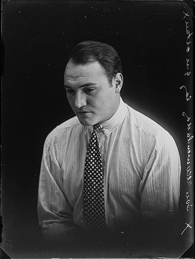 Foto Retrato de un Caballero