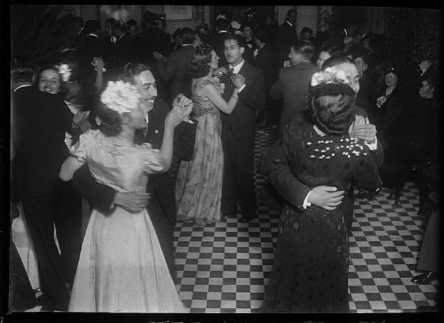 Baile en el Patio Andaluz