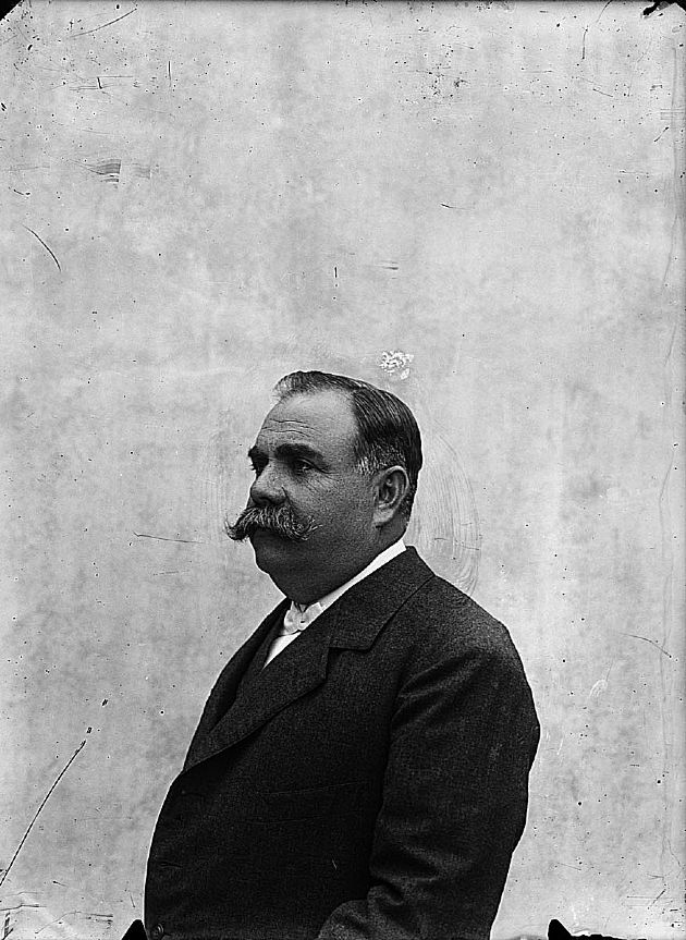 Foto Retrato de un Caballero
