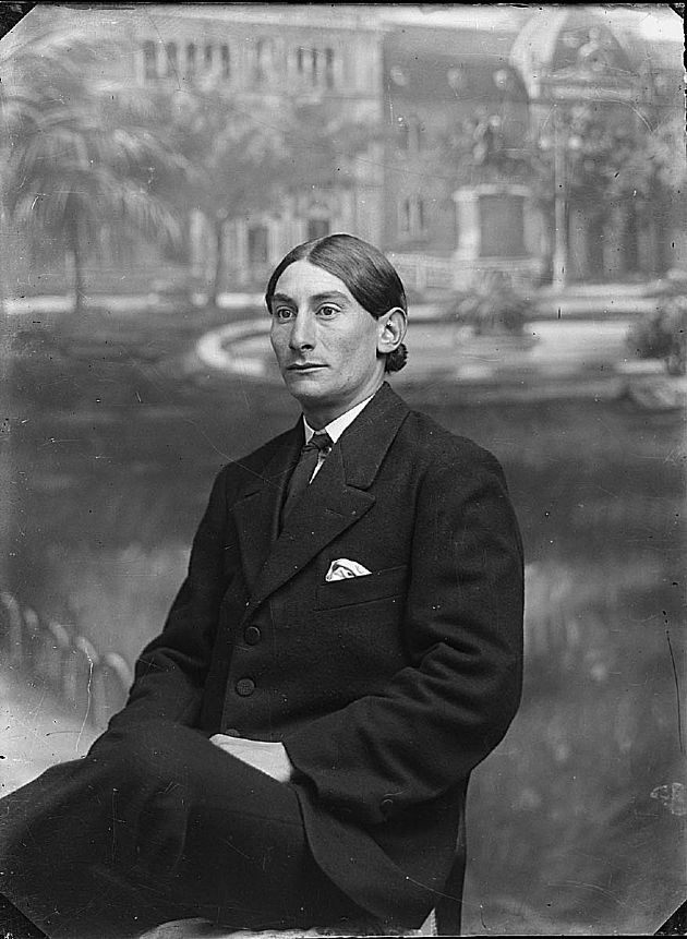 Foto Retrato de un Caballero