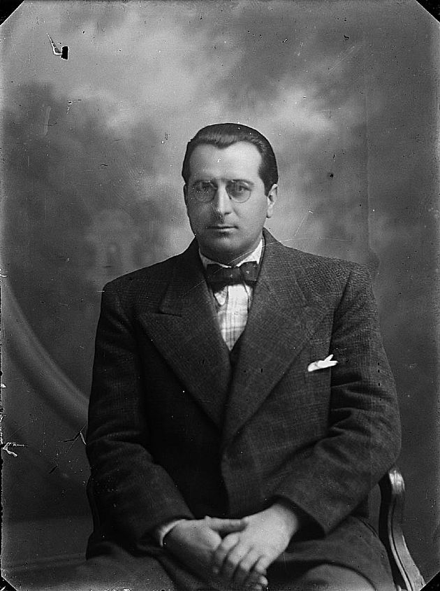 Foto Retrato de un Caballero