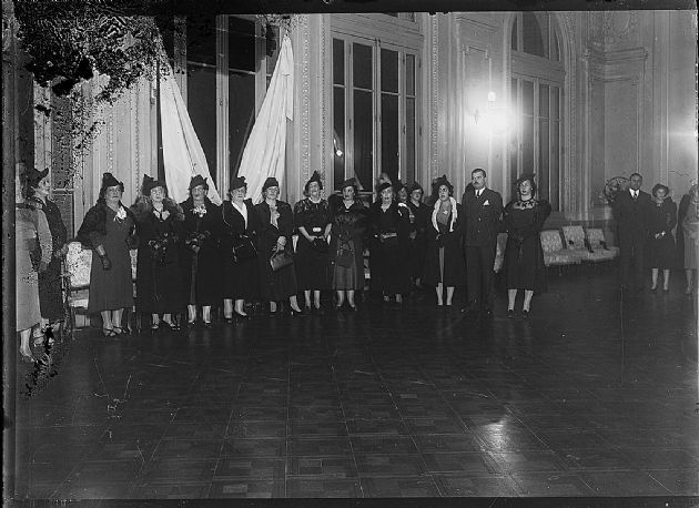 Damas de Sociedad