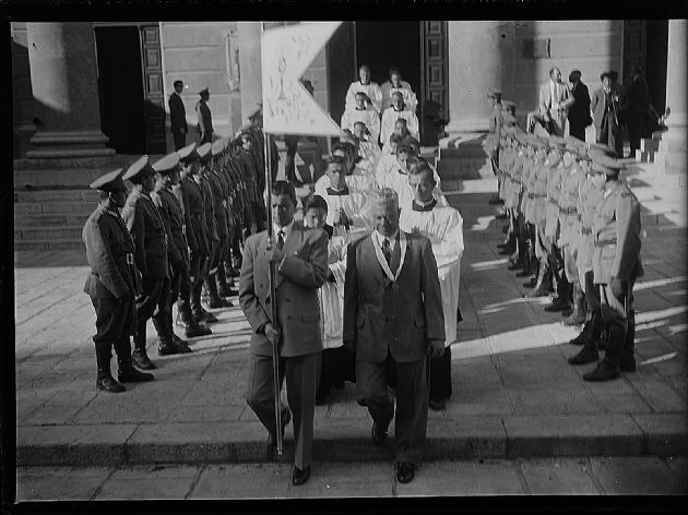 Procesión de Corpus Christi I.