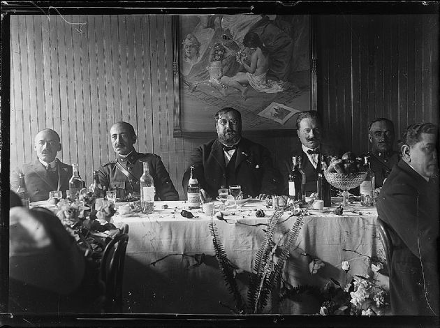 Almuerzo de Autoridades.