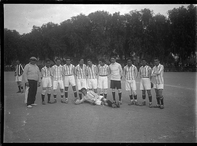 Equipo de Fútbol XXVI