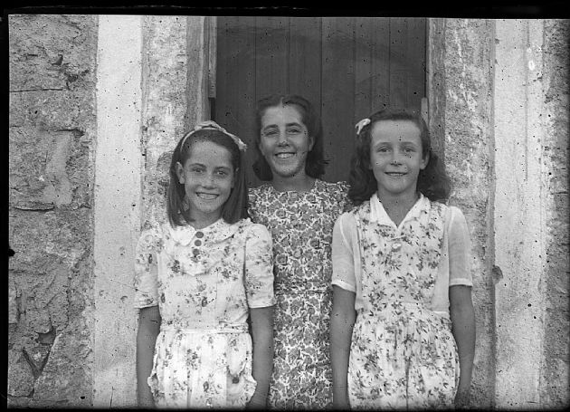 Retrato de tres niñas