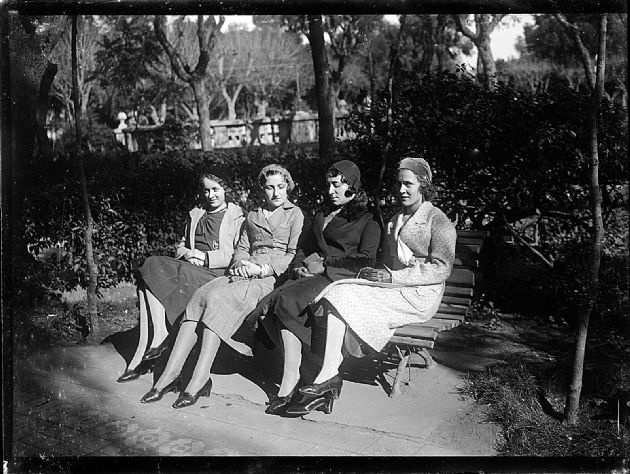 Paseo por la Plaza 6