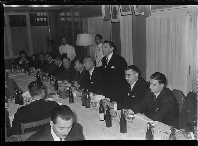 Cena de políticos