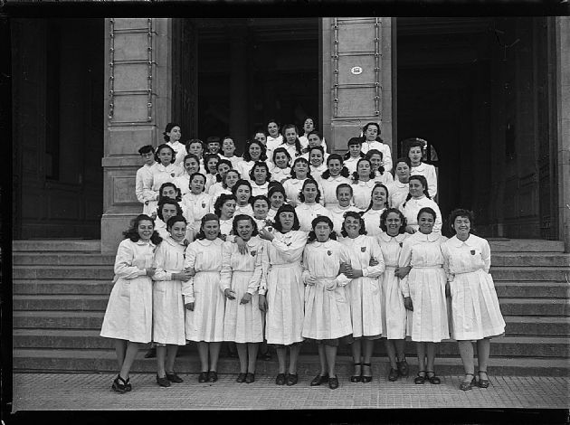 ALUMNAS IV