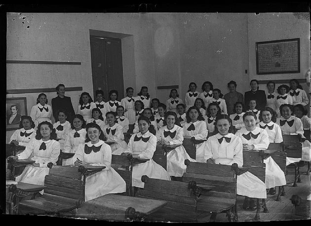 ALUMNAS