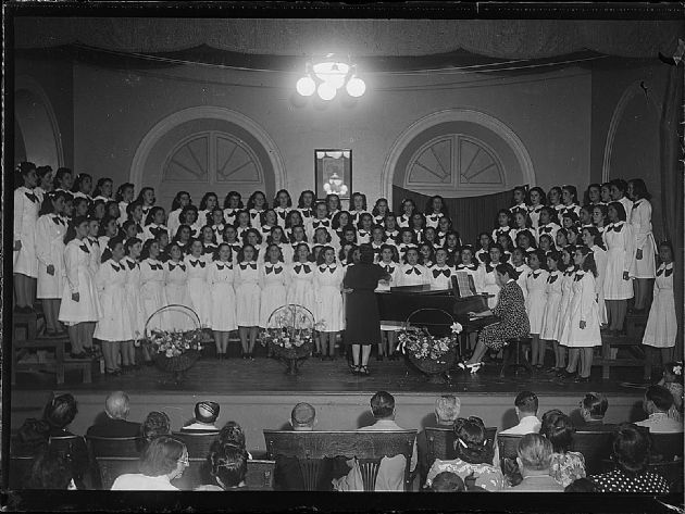 CORO DE ALUMNAS