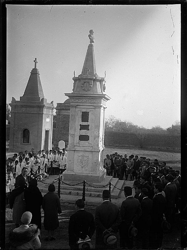 Obelisco en Homenaje a Juan P. Pringles