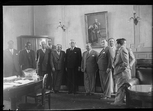 Toribio Mendoza e Integrantes de LV13