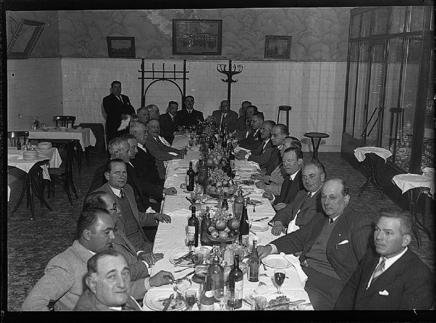 Toribio Mendoza y Empresarios