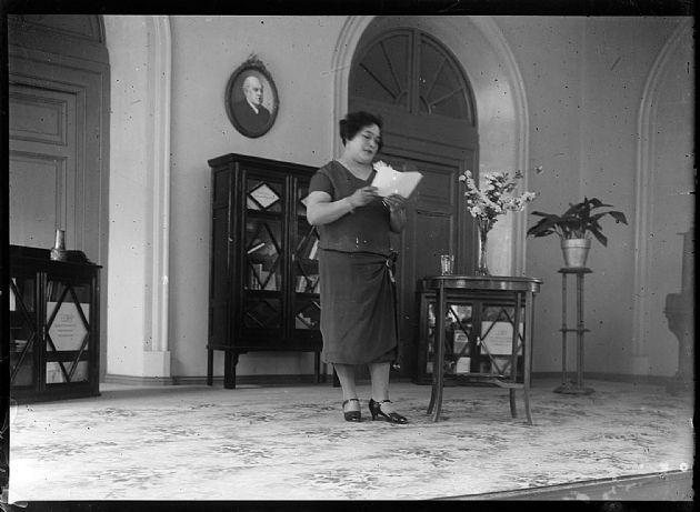 Maestra en el Escenario