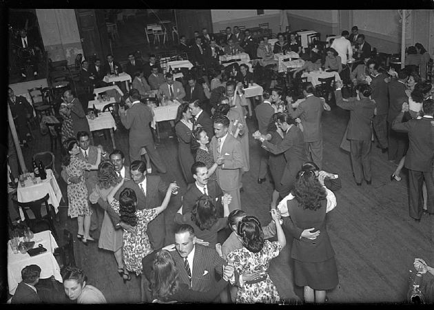 Cena y Baile
