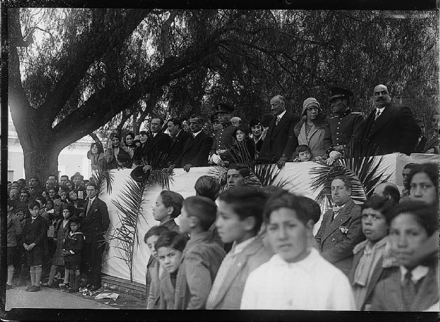 Acto en Plaza Pringles