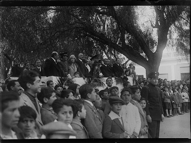 Acto en Plaza Pringles
