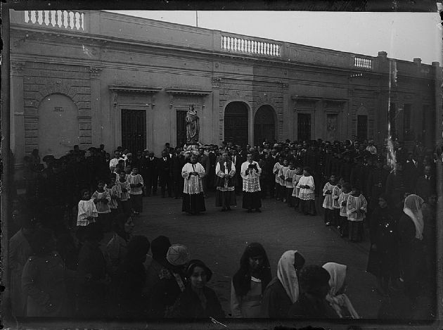 Procesión San Luis Rey