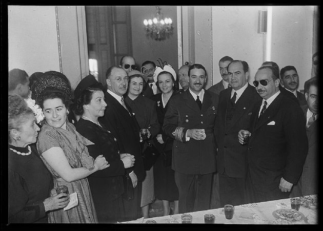 Brindis de Autoridades