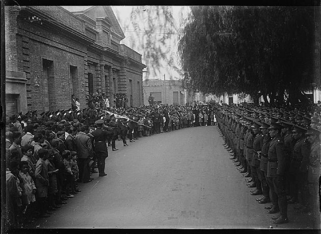 Militares en formación 1
