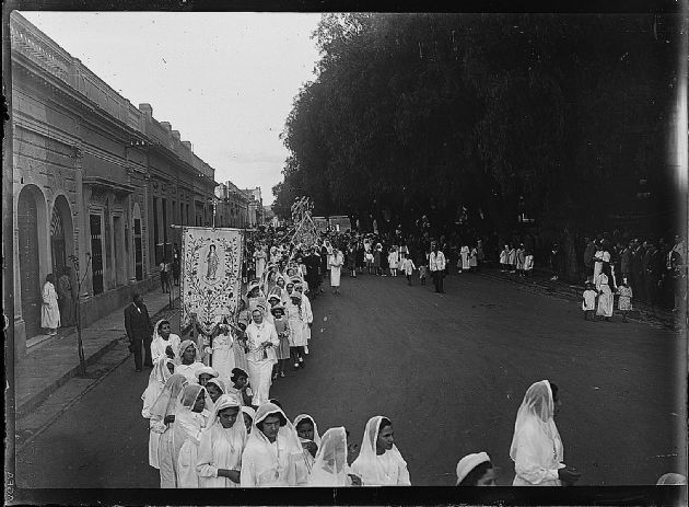 Procesión 1