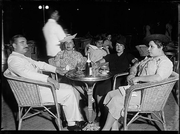 Aperitivo en la Plaza