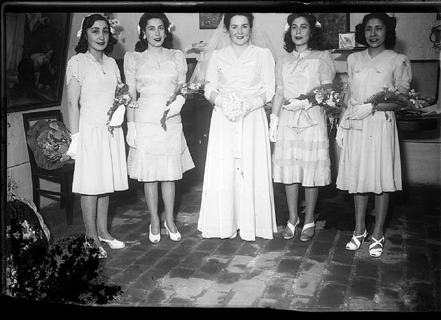 La Novia y sus Damas