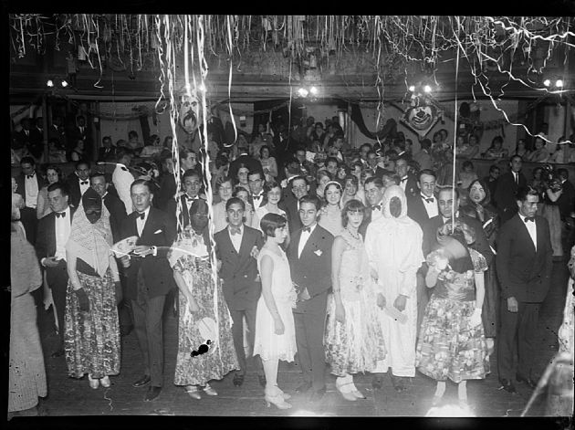 Baile de Carnaval en Club Social 2