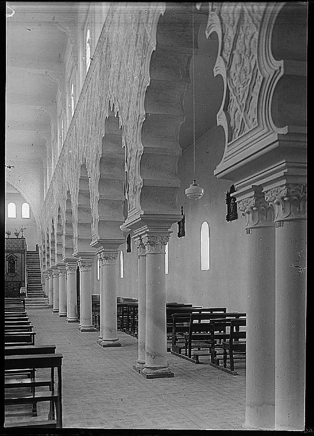 Interior de Ntra. Señora del Rosario del Trono