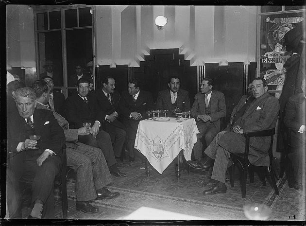 Brindis de políticos 1