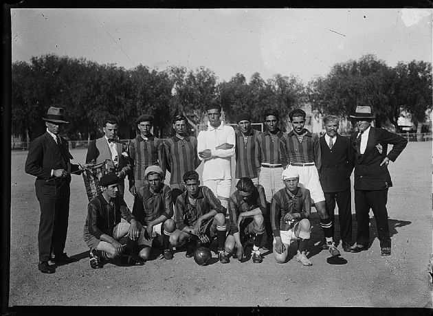 Equipo de Fútbol LI