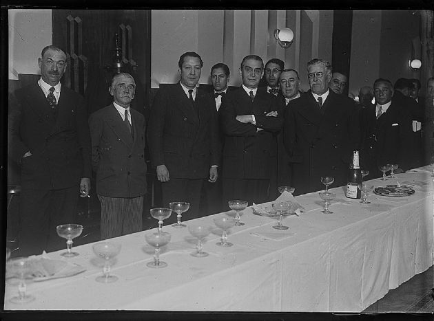 Toribio Mendoza y Autoridades Nacionales