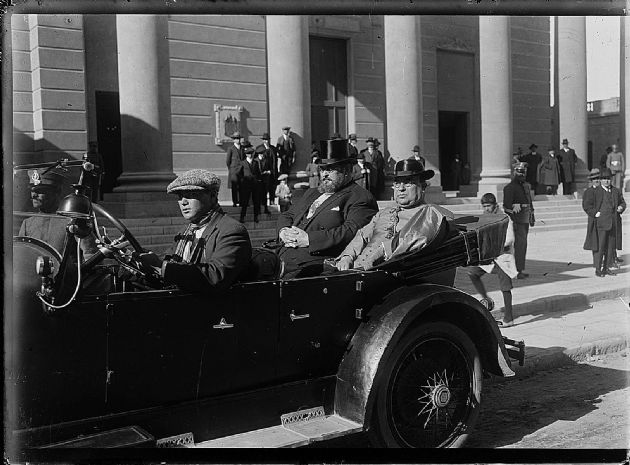 Autoridadaes Civiles, Militares y Eclesiasticas 2