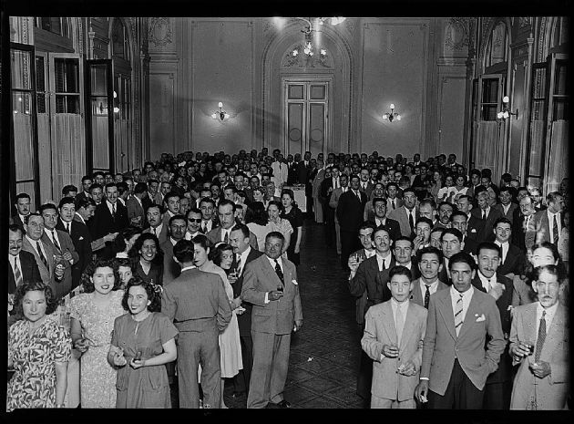 Brindis en el Salón Blanco