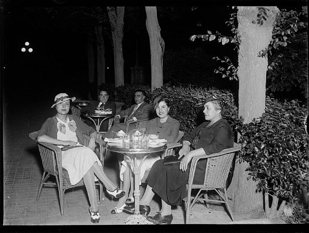 Noche Estival en Plaza Pringles 3